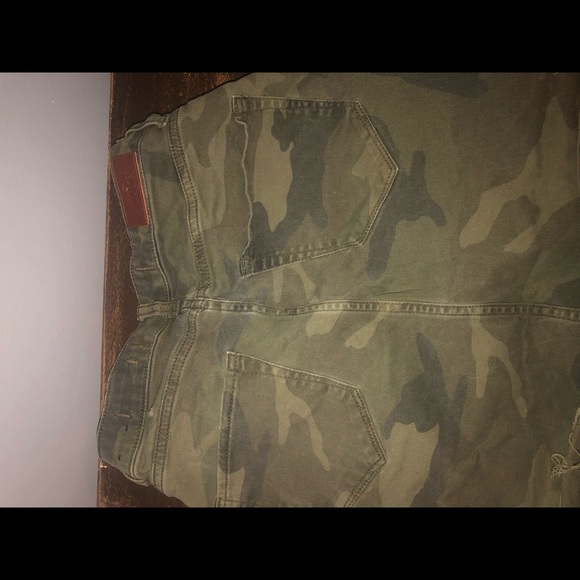 Camp Skirt - Picture 2 of 2